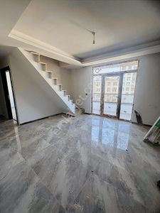 Merkezi Konumda Satılık Çatı Dubleksi