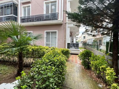 Karasu Çiğdem Emlaktan...akkum Da Ara Kat & Mutfak Ayrı &kombili