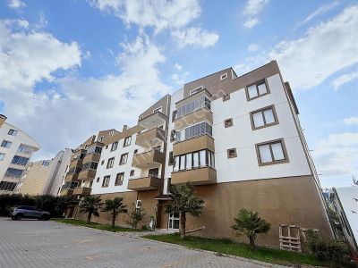 Rw Land Gayrimenkul Den Demirci De Cadde Üzeri Siteiçi 3+1 Daire