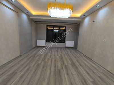 Ulaş Emlaktan Doğukentte Satılık 3+1 Sıfır Daire