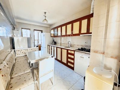 Şentürk Gayrimenkul'den**köşe Başı**güney Doğu Cephe Daire!