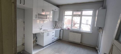 Deniz Yiğit Emlak'tan Maltepe Mahallesinde Kiralık 3+1 Daire