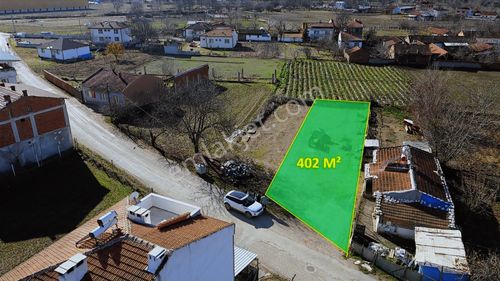 Ulucan'dan İnegöl Küçük Yenice De Satılık Villalık Arsalar