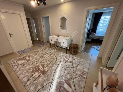 Ergünden Viranşehirde Doğalgazlı Eşyalı Kiralık 3+1 Daire