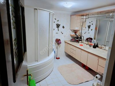 Nevzat Yanmaz Sitesinde 3+1 Lüks Daire