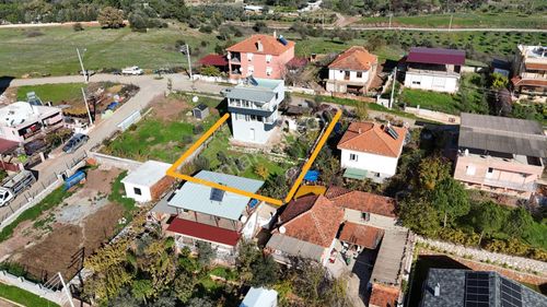 İzmir Seferihisar Orhanlıda Tek Tapu 440 M2 Arsa İçinde Tribleks Bahçeli Ev