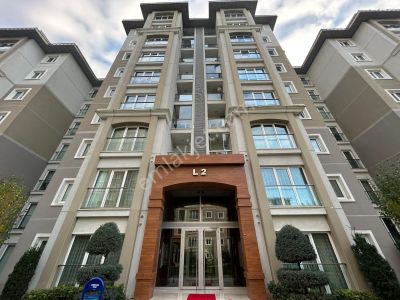 Bahçeşehır Vadıtepe 4. Bölge Kıptaş Boş Satılık 2+1 Kapalı Mutfak