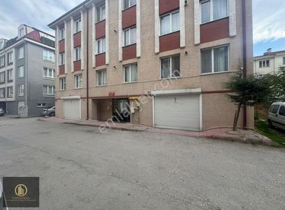 Eğitimciler Caddesi Girişinde Satılık Balkonlu Geniş 1+1