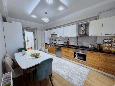 Uzaydan Şahintepenin İncisi Tranvaya Yakın 4+1 Daire