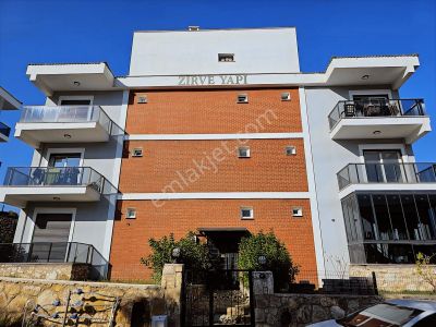 Yeni Foça Bahçe Katı 2 Yaşında 2+1 Satılık Daire