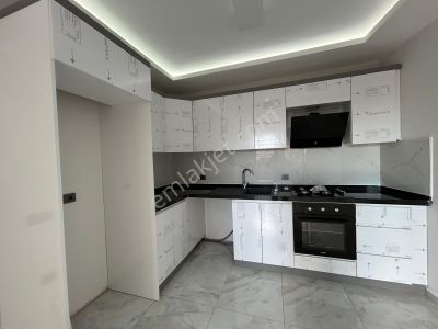 Yüksel'den Satılık Edremit Tuzcumuratta Ultra Geniş D.gazlı 2+1 Daire