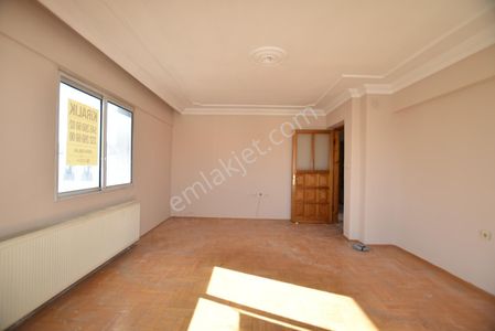 Emin'den Etiler Caddesi Merkezde 3+1 Kiralık Daire