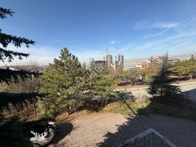 2+1 Kiralık Daire Önü Açık Orta Kat Manzaralı Yapılı