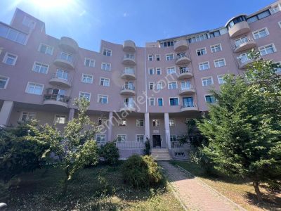 Boğazköy Caddesi Üzerinde Geniş Ve Konforlu 3+1 Kiralık Ev