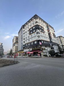 Gençlik Parkı İçi Yapılı Denize 2 Dk Mesafede 3+1