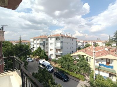 Emaks'tan/pınarbaşında/manzaralı/önü Açık/ferah/ara Kat/3+1