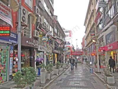 Zeytinlikte Postaneye Avm Lere Yakın 27m2 Eşyalı 1+0 Ofis