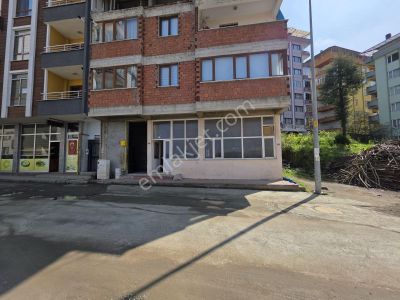 Trabzon Yomrada Kiralık Geniş Dükkan - Depo
