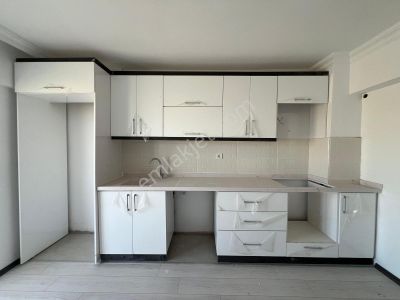 ▄vega▄kusunlar Mahallesin'de 3+1 Çift Balkonlu Geniş Daire