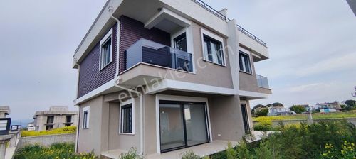 Rw Nefes'ten Gömeç Sahil'e Yürüme Mesafesinde 3+1 Teraslı Villa