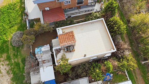 Yenifoça'da Doğa Ve Deniz Manzaralı Teraslı Dubleks Villa