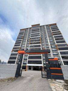 Rıza Acar'dan Ovacık Mahallesi Site İçerisinde 4,5+1 Satılık