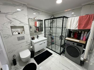 Maltepe Fındıklıda Satılık Yüksek Girişli 2+1 Satılık Daire