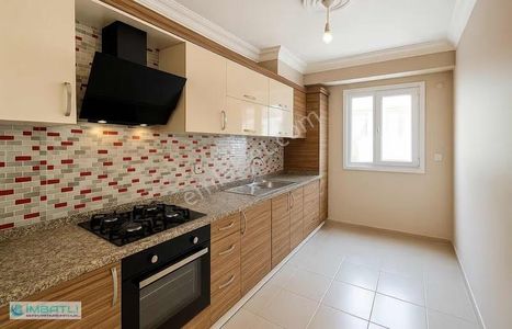 Karşıyaka Örnekköy De Cd Üzeri Yenigirne Yakını 3+1 Kiralık