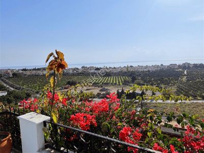 Gümüldür'de Deniz Ve Doğa Manzaralı Eşyalı 3 + 1 Villa