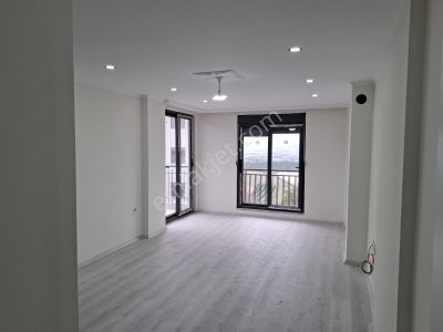 Manavgat Sarılar Da Sıfır 2 + 1 Havuzlu + Asansörlü Daire