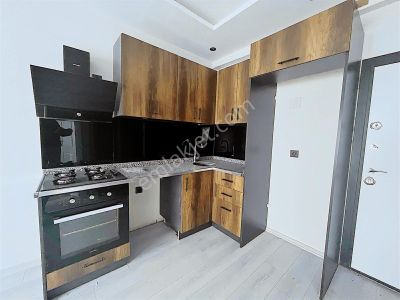 Kule Park Gültepe'de Ankastre Setli Şofbenli Az Katlı 1+1 Daire