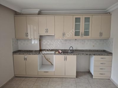Yeni Binada 120 M2 3+1 İkinci Kat Ön Cephe Ferah Daire