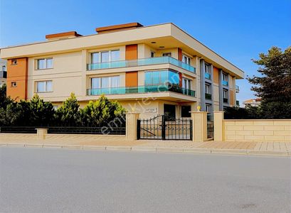 Gezgen'den Modern Ve Şık Bahçeli Satılık 2+1 Giriş Kat Daire