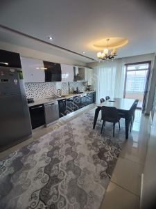 Hızlı 21 Gayrimenkul'den Heskif Cad Üzeri 3+1 Satılık Daire