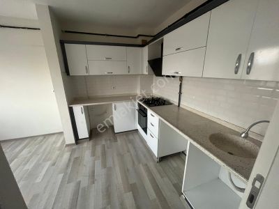 İsa Kavak Gayrimenkul’den Kosova’da Kombili 2+1 Kiralık Daire