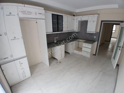 Çamlıca Mahallesinde 3+1 Satılık Sıfır Daire