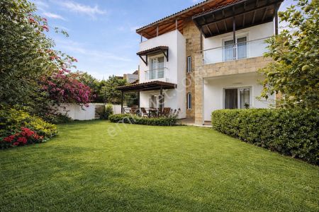 Küçükbük Royal Garden'da Doğa Ve Denizle İç İçe Müstakil Yaşam