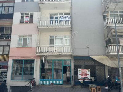 Kocaeli Derince De Tramvaya Komşu Geniş Arakat 3+1 Satılık Daire