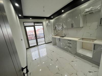 Öztel'den Çamlıca Mahallesinde Sıfır Lüx Özel Garajlı 3+1 Daire