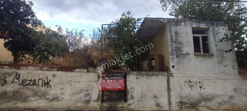 Rw Akar Tepecik Mahallesinde 30/60 İmarlı Arsa