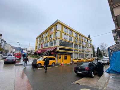 Yeni Çarşı Ticaret Merkezinde, Yatırımlık Kiracılı Satılık Ofis
