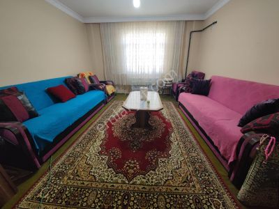 Çamçeşme Alp Arslan Lisesine Yakın 2.kat 2+1 130 M2 Arsa Payı 32