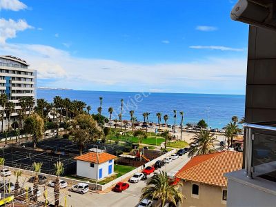 Denize Sıfır Özel Mimari Tasarımlı Ultra Lüks 2,5+1 Satılık