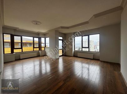 Fener Mah. Site İçerisinde 4+1 160m2 Deniz Manzaralı Kiralık !!