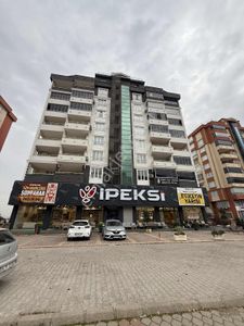 Adliye Yolu Anayol Kenarı Kiralık Yapılı 4+1 Geniş Daire