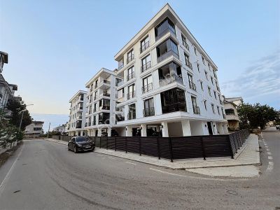 Cumhuriyet Mah Seymen Sitesi 3+1 Satılık Daire