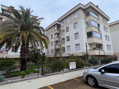 Cumhuriyet Mahallesi 3+1 Eşyasız Kiralık Daire