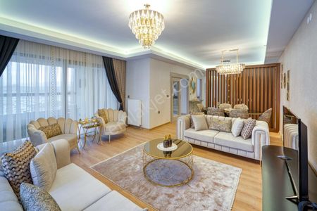 Mevaşehir Satılık 4 + 1 Delüxe Daire