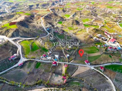 Yeni Rota'dan Çağlayancerit Aksu Mah. 1.946 M2 Satılık Tarla