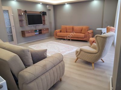 Şarköy Camikebir Mh. Merkezde İyi Konumda Geniş Kapalı Balkon Yazlık Kışlık Daire Satılık